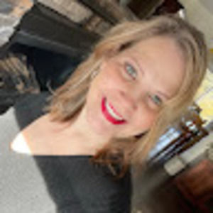 Meet your Posher, Shana